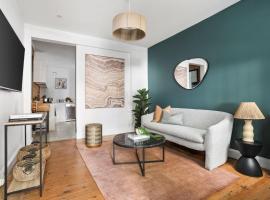 Stylish Darlinghurst Townhouse l 3 Bedrooms