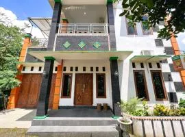 Homestay Syariah Jakal 3 Dekat UGM by Simply Homy