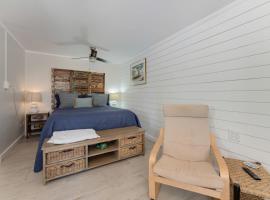 Tides Inn on the Bay Vacation Homes, hôtel à Bradenton Beach près de : Paradise Boat Tours