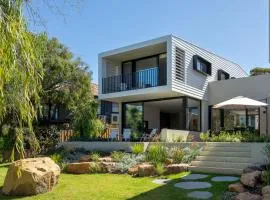 Novella I Private Properties