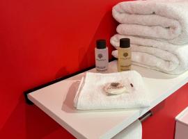 Aux Charmes, hotel v destinaci Isques