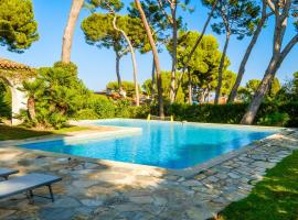 Villa Provenzale Clos de Minerve, hotel v destinaci Juan-les-Pins