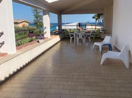 Casa vacanze “Ficupala”、フォンターネ・ビアンケのホテル