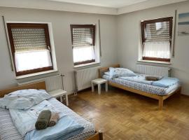 Gemütliche Apartments mit Balkon, smeštaj za odmor u gradu Niederstotzingen