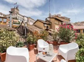 The Best Rent - Two-bedroom apartment with terrace near Trevi Fountain