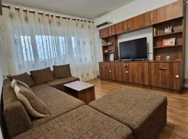 Cosy apartment close to City Center with parking lot