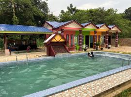 D'DUSUN RAUDHAH HOMESTAY, casa per le vacanze a Baling