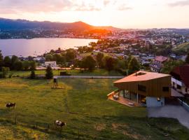 Haus Moosberg - Erholung bei Seeblick und Ruhe, hotell i Gmunden