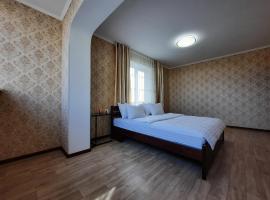 2 кімнатна квартира з 4 окремими ліжками і кондиціонером Документи для відряджень Мережа AlexApartments Безконтактне заселення 24-7, hotel con parking en Poltava