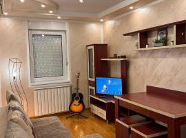 Stan Aleksić, hotel s parkiri&scaron;čem v &Scaron;abcu