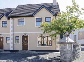 Owen Tucker View House, holiday home in Ardara