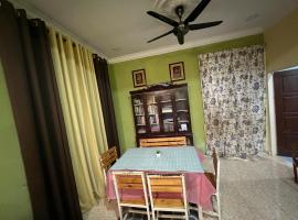 DZ’S Homestay, holiday home in Machang