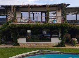 Finca Los Pajaros cerca de Puy du fou Toledo, five-star hotel in Navahermosa
