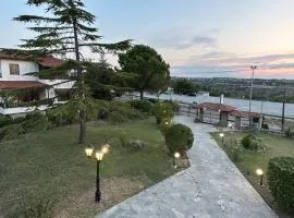 Archontiko Alexandros Luxury Suites