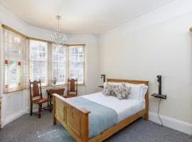 Finest Retreats - Pittodrie Guest House - Room 5