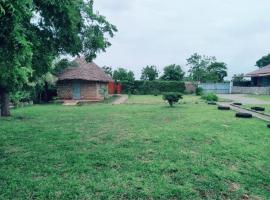 whispering breeze gardens kikambala, rumah percutian di Mtwapa