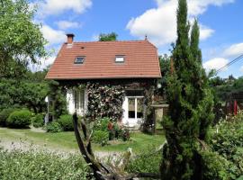 Gîte Hérisson, 3 pièces, 6 personnes - FR-1-489-247, cottage in Hérisson