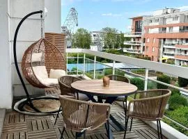 Appartement climatisé 3 étoiles T3 chic à Strasbourg avec billard et terrasse