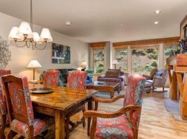Lodges at Deer Valley 2218 and 2220, hotel in Deer Valley, Park City