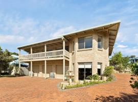 Whale Watch Augusta Family Retreat, ξενοδοχείο σε Augusta