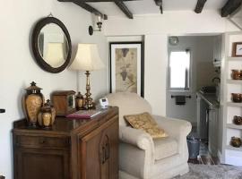 Pipers Cottage - Quirky Cottage near Ironbridge!, hotel in Broseley