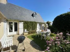 Charming holiday home in the middle of the dunes of Barneville-Carteret