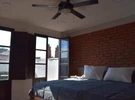 El Suburbio - Serapio Rendon, holiday rental in Morelia