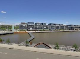 The Prince 228 Kingston ACT, hotel near Canberra Airport - CBR, 