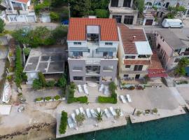 Apartment Antun - Adriatic coast retreat, hótel í Blace