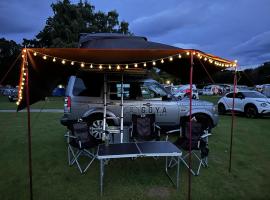 Discovery 4 - Family Camper, leirintäalue kohteessa Inshes