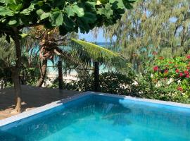 Zi Dhow Beach Cottage: Matemwe şehrinde bir otel