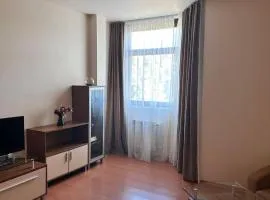 Charming one bed apartment 423 in main Flora building