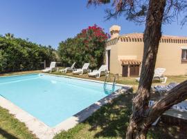 Charming Sea Villas Villa Extra Bed possible num2105, hotel con parking en Cuile Pazzoni