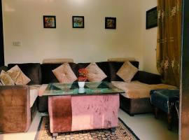 2 bedrooms house for families, villa in Lahore