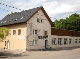 Restaurace a penzion Vrtule, poceni hotel v mestu Petřvald