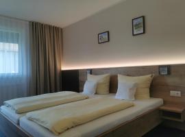 Hotel am Regenbogen, hotel v destinaci Cham