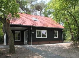 Kellux vakantiewoning - Heleen, hotel in Mariënberg