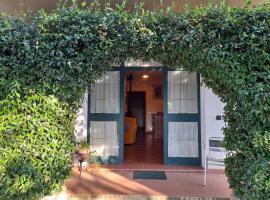 8380 Il Tiglio Verde, cheap hotel in Manciano