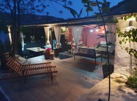 BayKus Guesthouse-Konukevi, loc de glamping din Soke