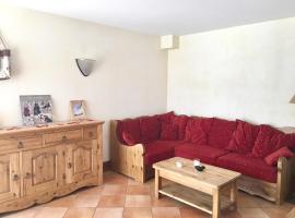 Charmant T3 avec terrasse et jardin exposés plein sud, parking privé, à 5 min des commerces - FR-1-761-7, hotel v destinaci Correncon-en-Vercors