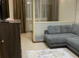 1 комнатная квартира в элитном ЖК Альтаир со всеми удобствами、アクトベのファミリーホテル