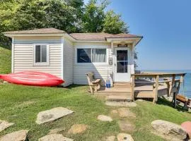 Scenic Geneva Cottage with Lake Erie Beach Access!