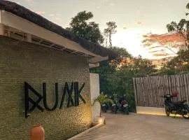 Runik Beach Club & Resort - Adults Only