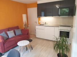 Studio agréable avec accès indépendant., appartamento a Yverdon-les-Bains