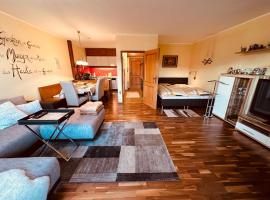 Almblick in ruhiger Lage, hotel v destinaci Trahütten