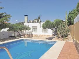 Casa con piscina y barbacoa, hotel in Catllar