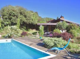 Villa avec une piscine privée, hotel v destinácii Quarante