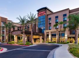 Hampton Inn & Suites Phoenix Glendale-Westgate、グレンデールのホテル