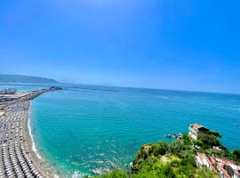Amalfi Coast House, Your Home along the coast, hotel u gradu Vietri