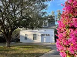 Stay at Emma Jean Retreat in Sumter!
